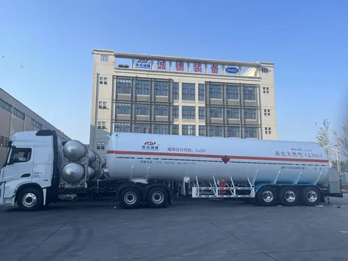 Фабрика Лучшие продажи низко ценовой вакуум промышленная криогенная жидкость СПГ полу прицел